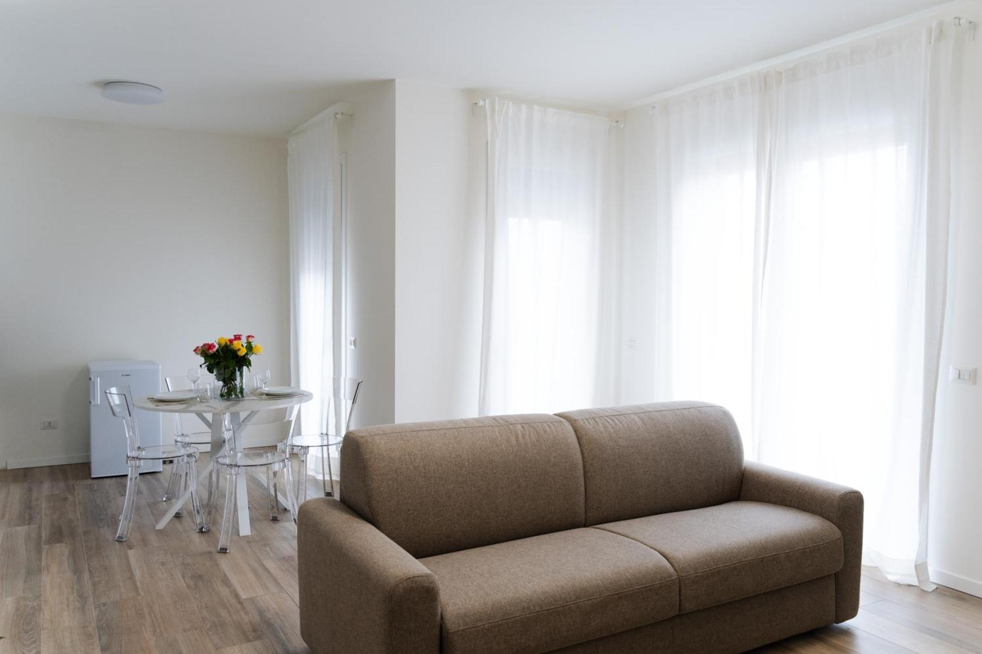 Comforthome Fiera Cornaredo Exterior foto